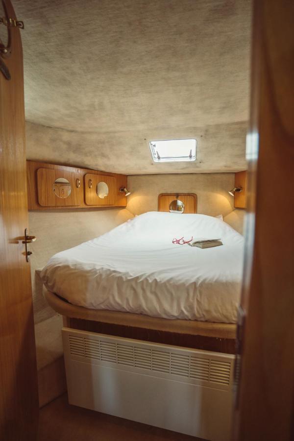 No Limit Charter Bateau Avec Parking Prive Proche Centre-Ville Rouen Buitenkant foto