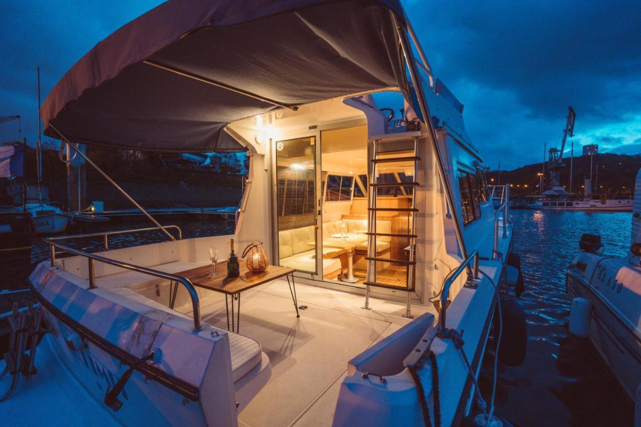 No Limit Charter Bateau Avec Parking Prive Proche Centre-Ville Rouen Buitenkant foto